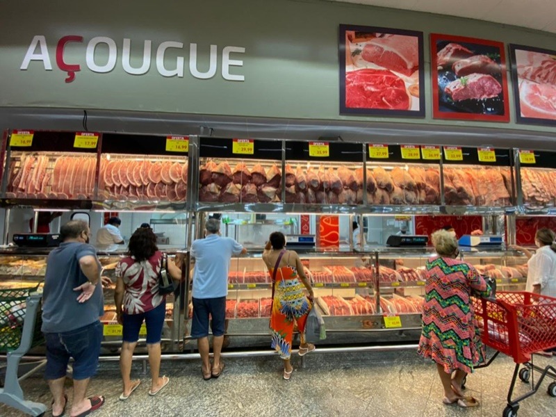 Supermercados de Manaus fazem ‘Viradão’ de 36h para o Natal