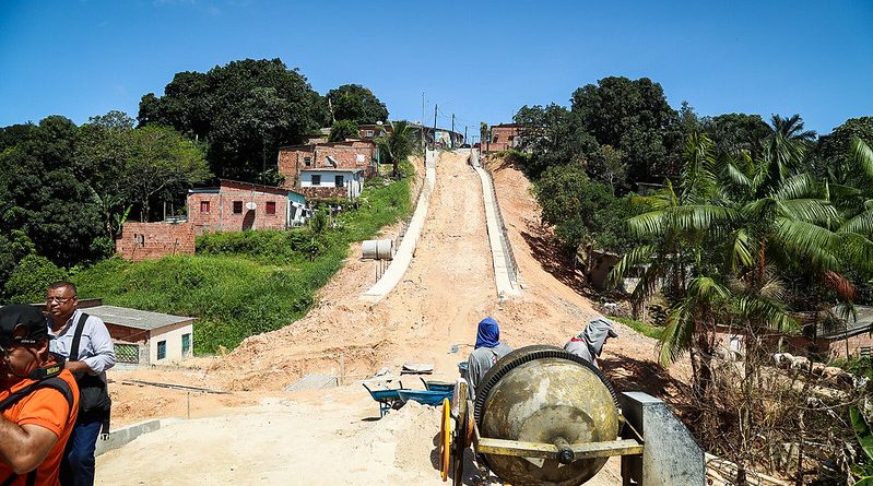 Prefeito David Almeida entrega recuperação da área de erosão no Mauazinho na próxima semana