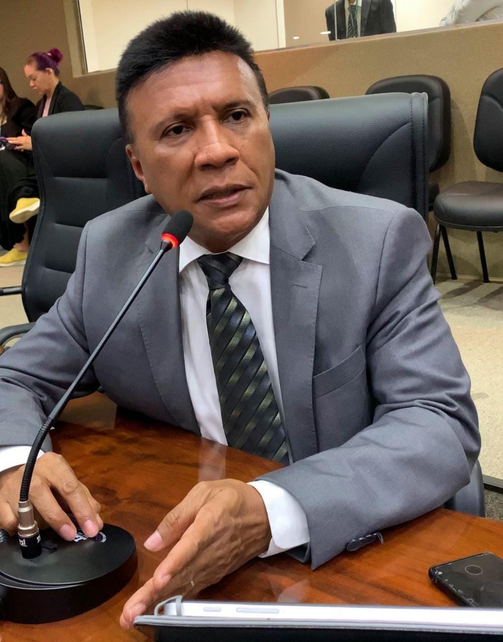 Em Manaus, vereador Marcel Alexandre levanta pauta em defesa da mulher