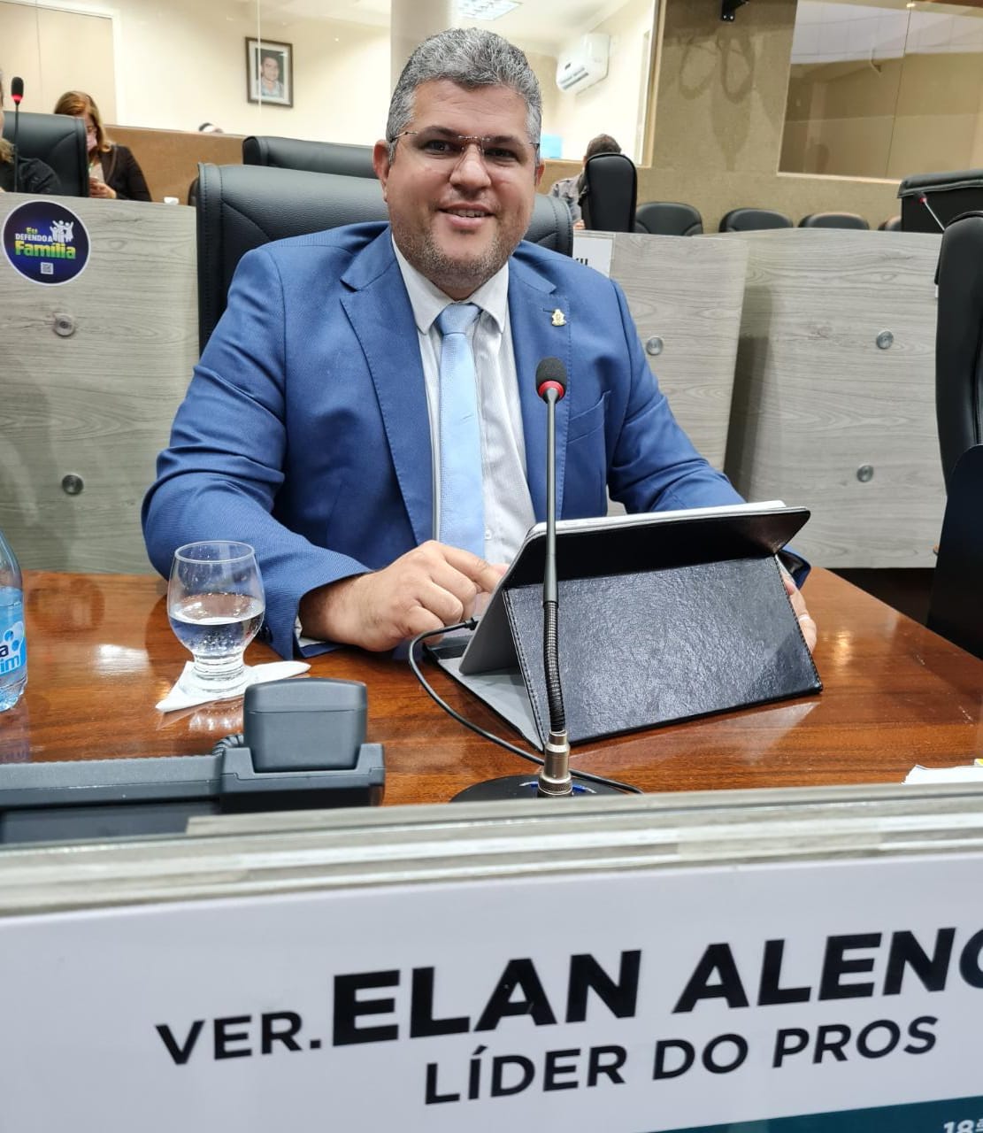 Vereador Elan Alencar vota favorável ao reajuste salarial dos servidores da Saúde de Manaus