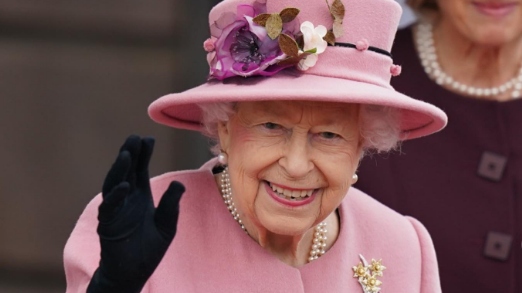 Rainha Elizabeth 2ª escreveu carta que só poderá ser lida em 2085