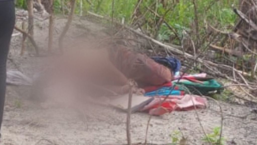 Corpo com marcas de tortura e bilhete de facção é encontrado em ramal de Manaus