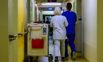 Hospitais na Alemanha lutam para conter onda de bronquiolite infantil em meio a falta de recursos