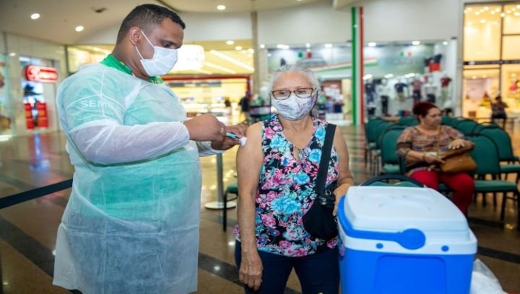 Campanha de vacinação contra a influenza começa na segunda em Manaus
